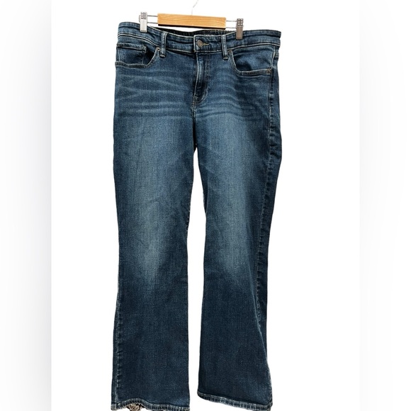 Lucky Brand Bootcut Mid Rise Jeans Size 14 RN80318 Sweet Boot - Picture 2 of 9